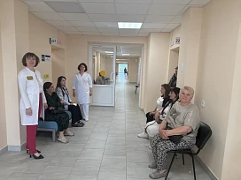 Сотрудницу пункта выдачи маркетплейса поймали на краже товара 